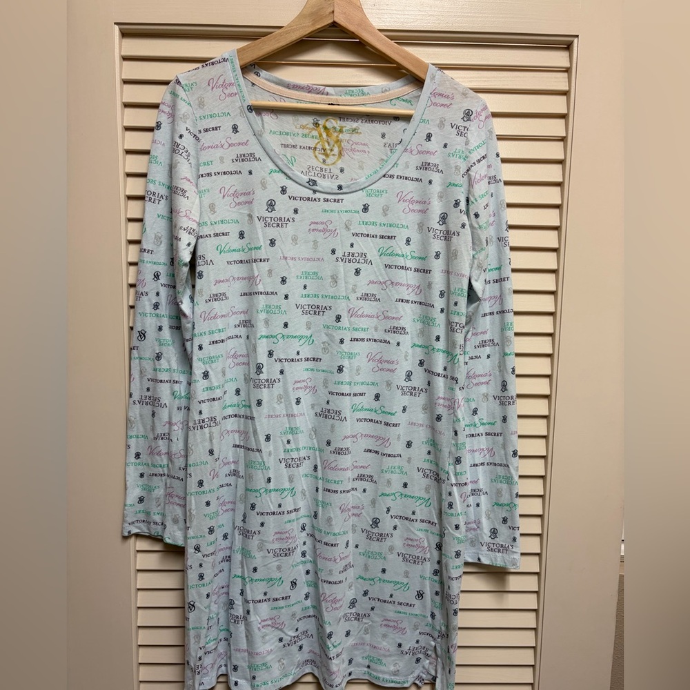 Victoria’s Secret Angel Logo Sleep Shirt Womens M Gray Long Sleeve Lounge Pajama